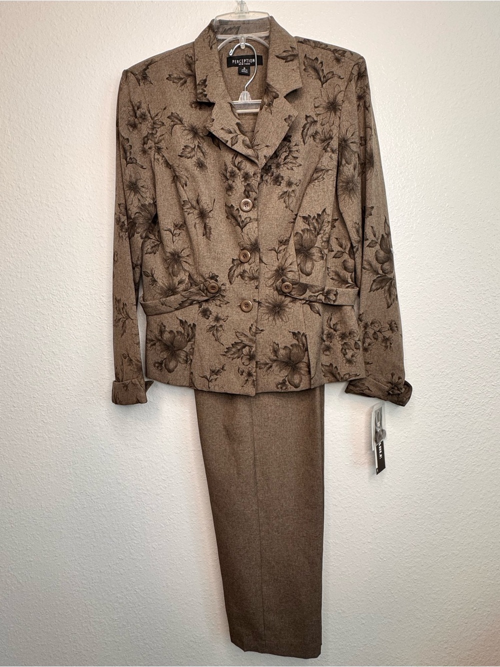 NWT Perception 2 Pc Lt Brown Floral Blazer Jacket High Waist Pant Suit size 8